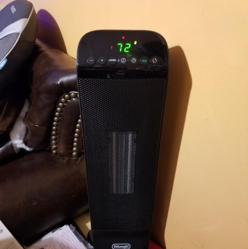 Ceramic Tower Heater | De'Longhi