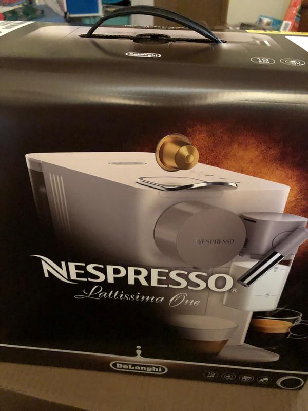 The Nespresso Lattissima One is THE coffee machine for dorms and small  spaces