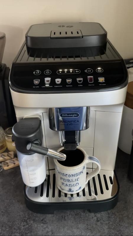 DeLonghi Magnifica Evo Automatic Espresso Machin with Frother