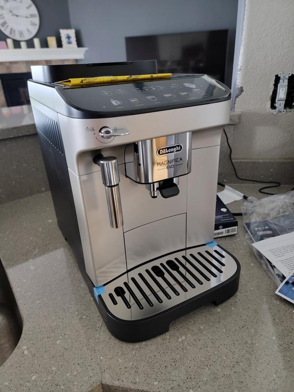 Magnifica Evo Espresso Machine De Longhi