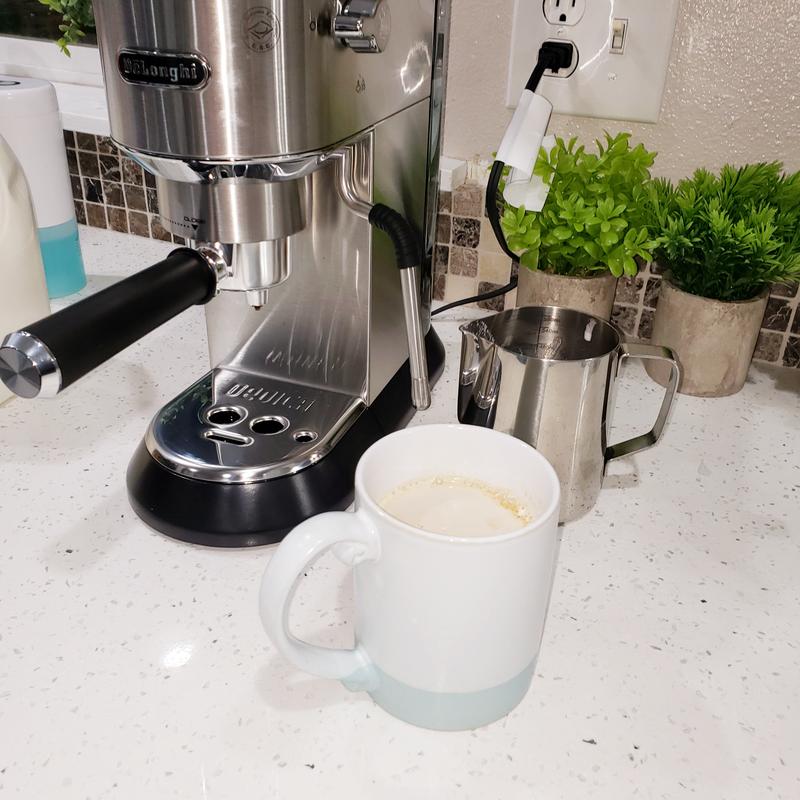 Dedica Espresso Machine, Red | DeLonghi