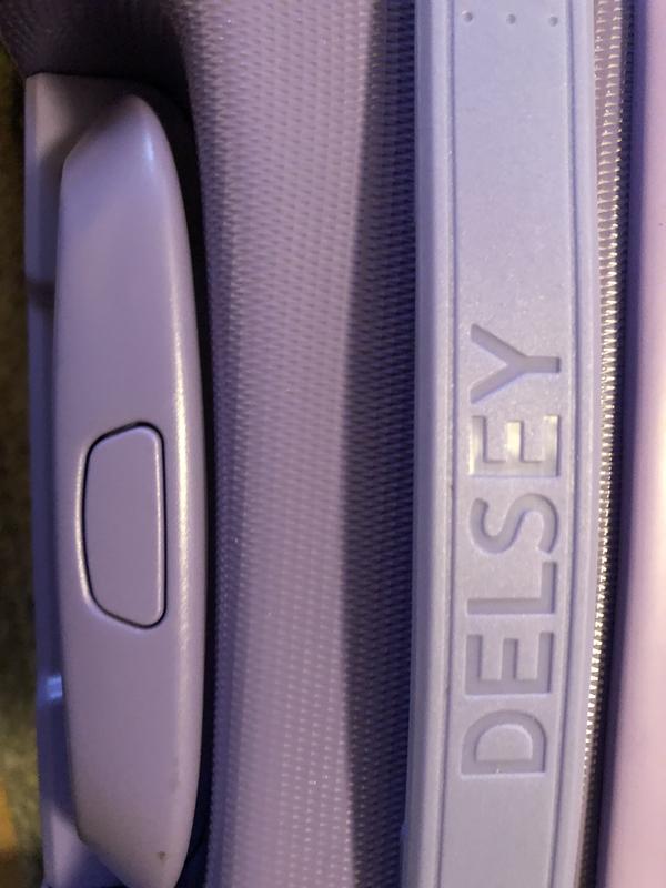 Top Handle To Carry Easily