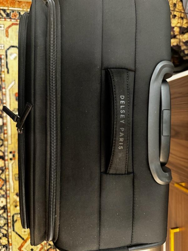 Customer carousel item 8.