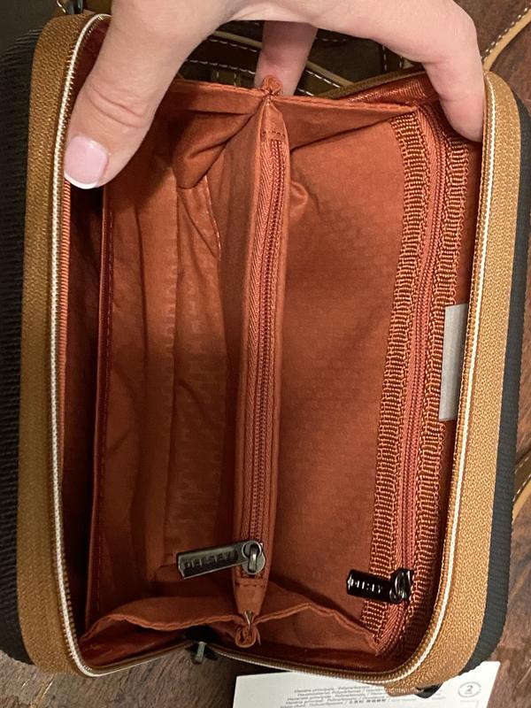Perfect size for phone and essentials