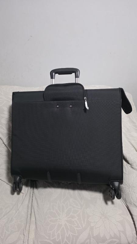 Customer carousel item 1.