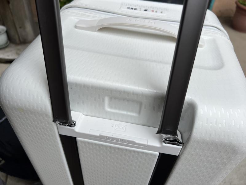 Photo from sad.suitcase.owner