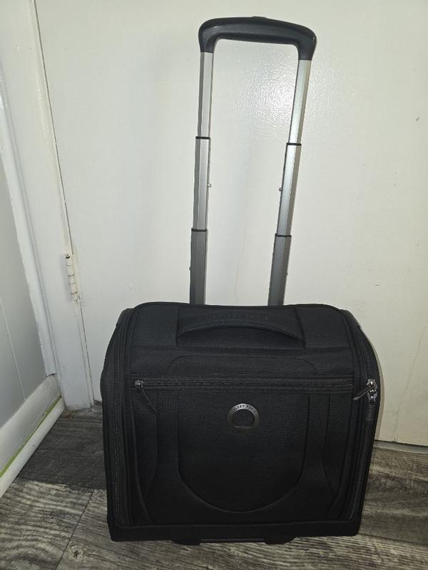 Customer carousel item 12.