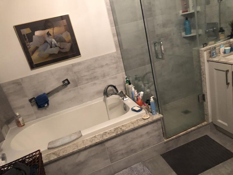 Delta Faucet Dryden Roman Tub With Hand Shower - Polished Nickel 4-Hole Installation