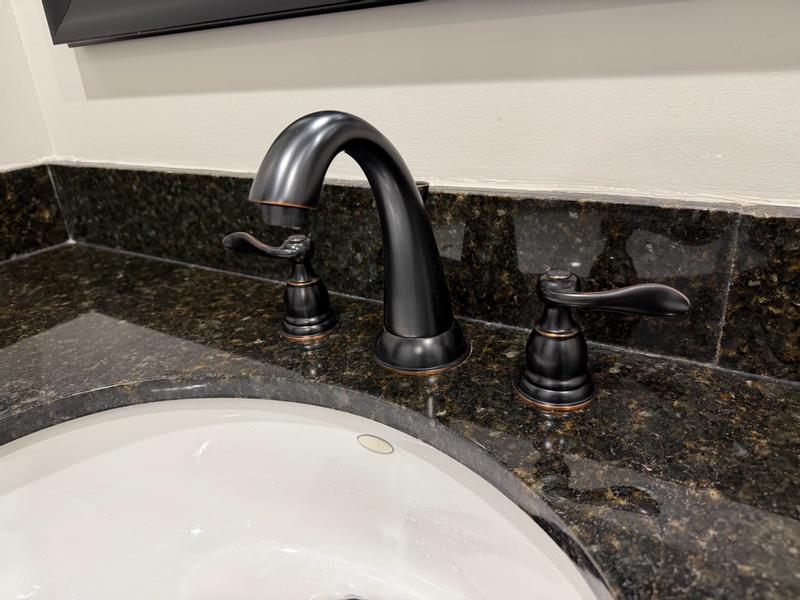 Fundaciones Delta 8 Pulgadas. Grifo De Baño De 2 Asas Gener | Envío Gratis