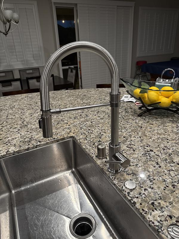 Delta Trinsic Single Handle Pull Down Sprayer Kitchen Faucet with