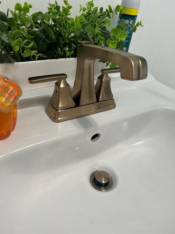 Two Handle Centerset Bathroom Faucet 2564-MPU-DST | Delta Faucet
