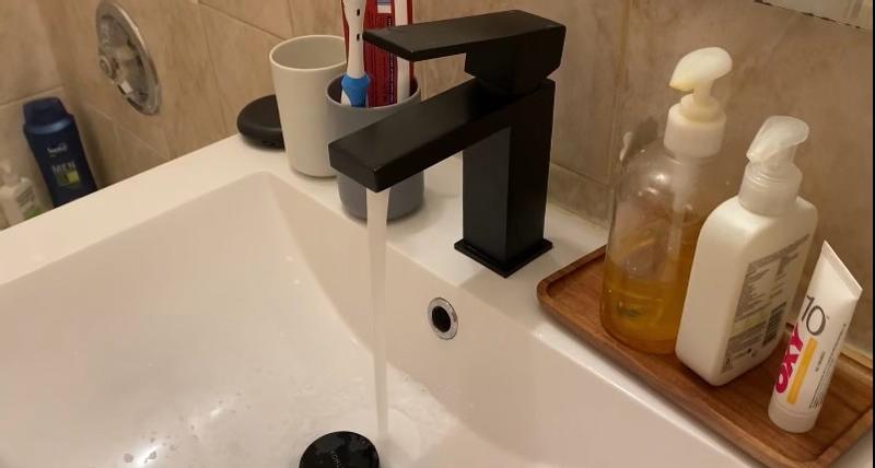 Single Handle Bathroom Faucet 559LF-SSMPU | Delta Faucet