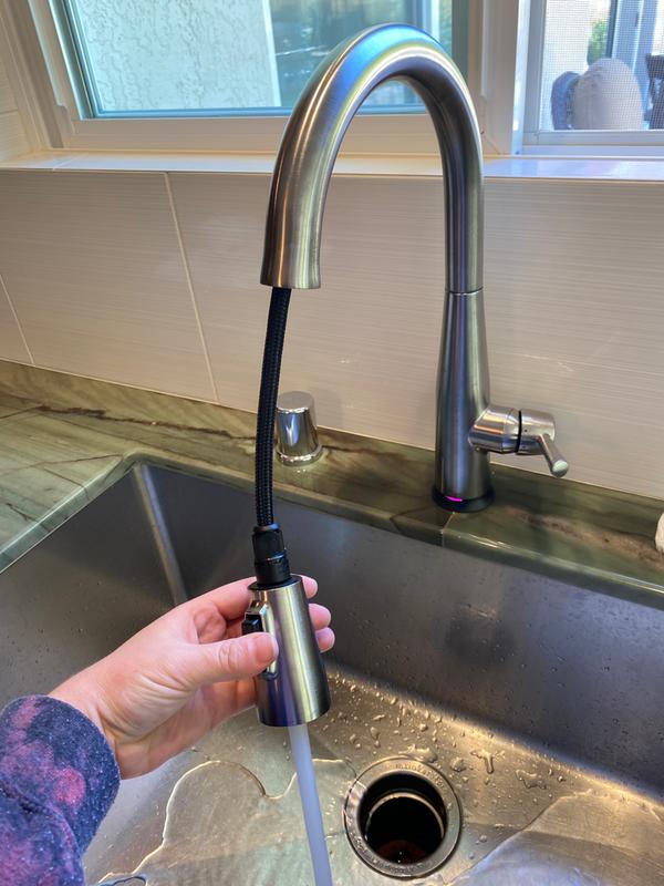 Delta Essa VoiceIQ Chrome Single Handle Pull-down Touchless