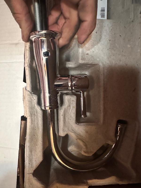 Traditional Beverage Faucet - Arctic Stainless 1960-AR-DST Delta - View #11