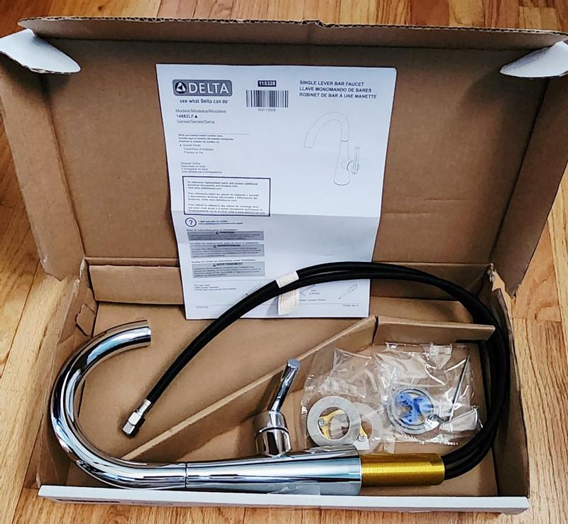 Delta Spotshield Stainless Single Handle Bar and Prep Kitchen Faucet ...