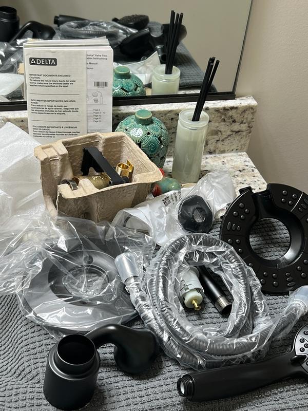 14 Series Shower Trim with In2ition 142840-I | Delta Faucet