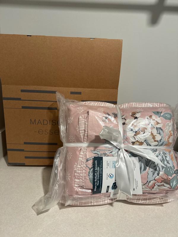 Customer carousel item 6.