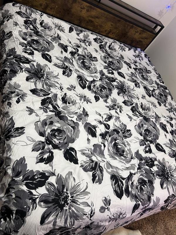 Dorsey Floral Print Microfiber Comforter Set Black & White Full/Queen