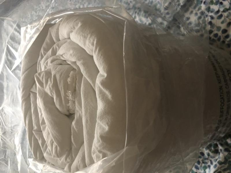Super soft and comfortable!!
