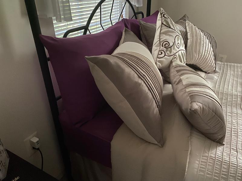 Purple sheets and pillowcases