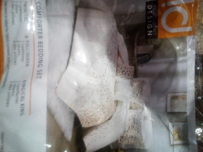 Love my new Comforter!