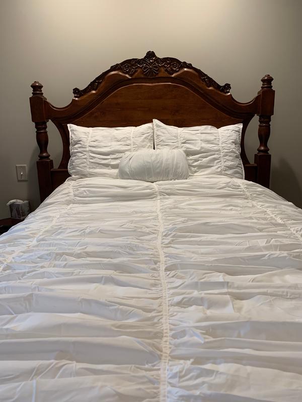 Delancey duvet cover set on my bed