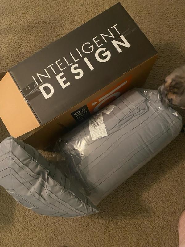 Customer carousel item 6.