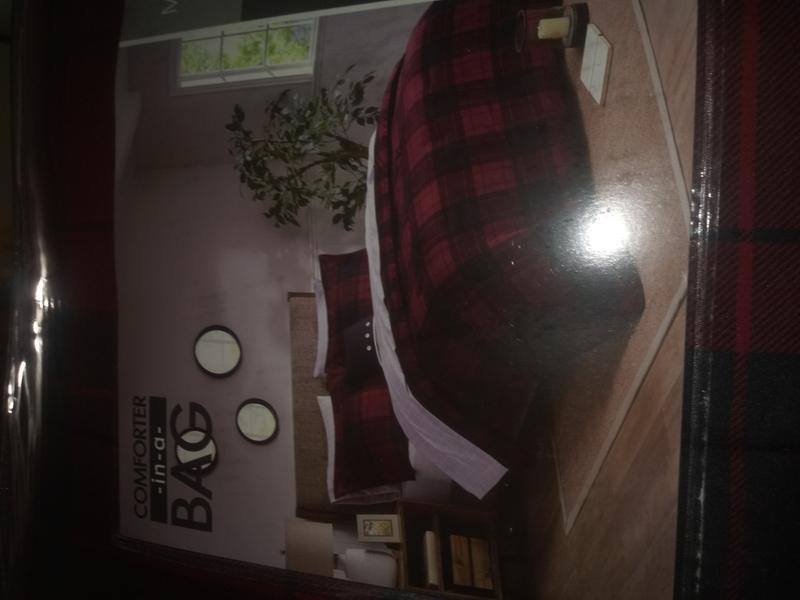 Madison Park Essentials Everest 8-Piece Reversible Queen Comforter Set in Red Plaid