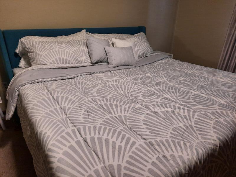 Gorgeous look and super soft bedding