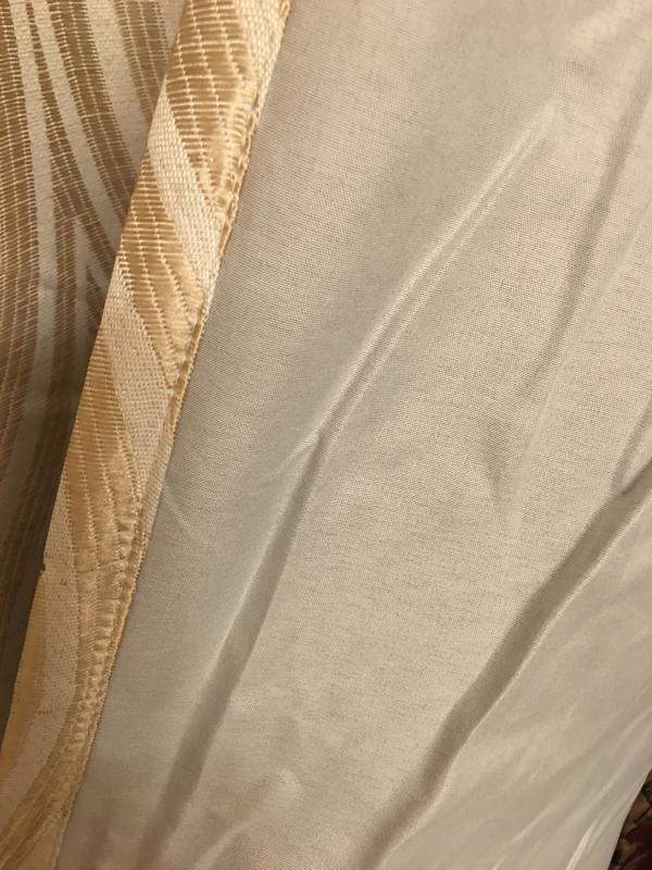 Light and noise blocking back