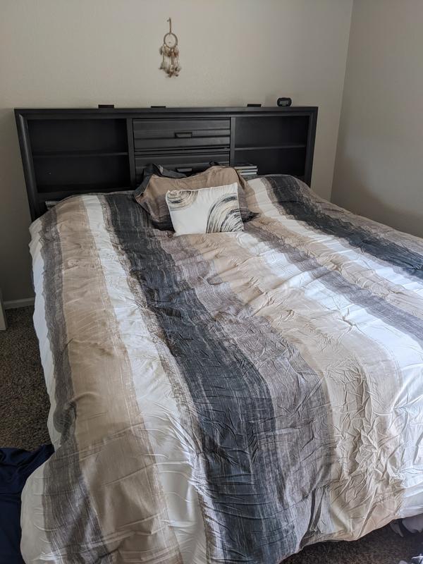 Complete bed