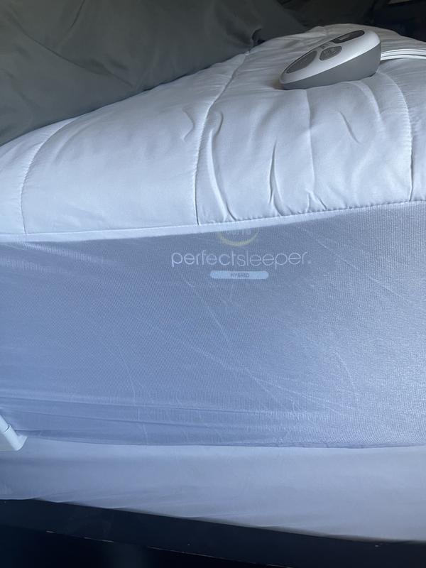 Fits a deep mattress