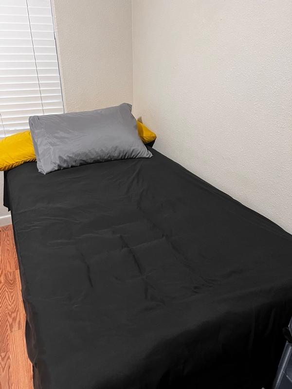 Customer carousel item 11.