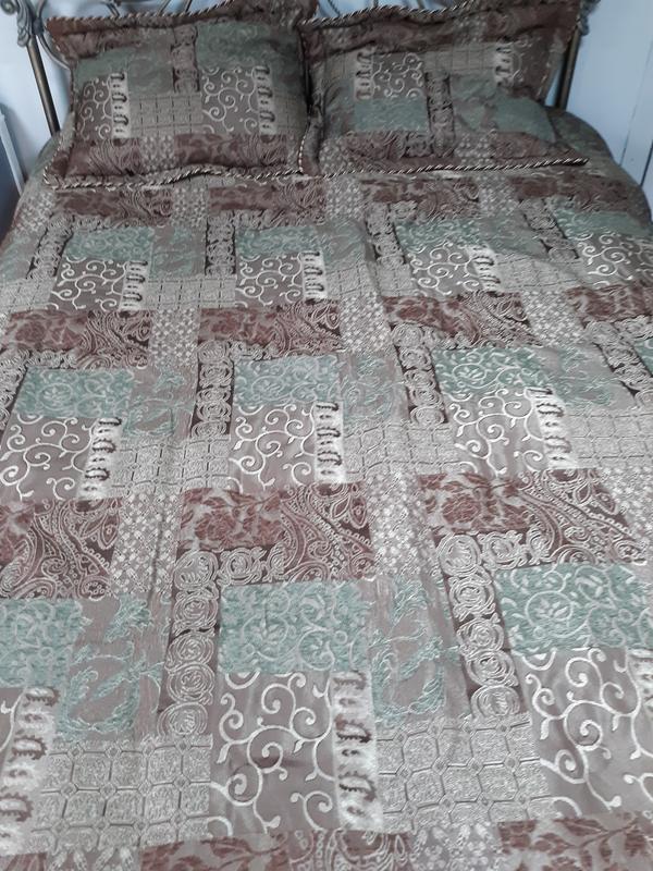 The Galleria 4 piece Brown comforter set and it's full entirety absolutely stunning