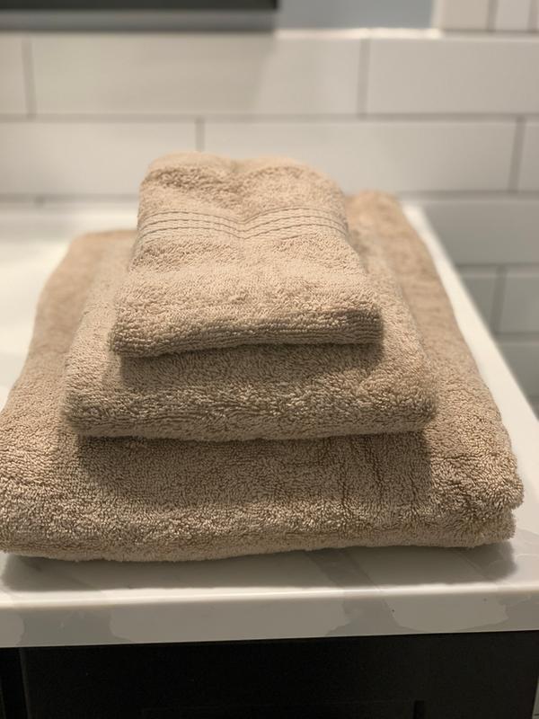 Wamsutta, Bath, Wamsutta Towels 6 Bath 6 Hand In Seafoam Color