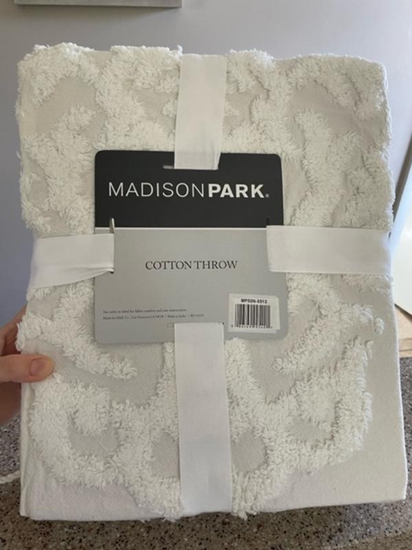 Madison Park Chloe 100 Cotton Tufted Chenille Lightweight Throw