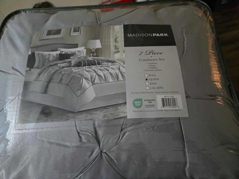 Madison shops Park Wilma 7-Pc. Queen Comforter Set,