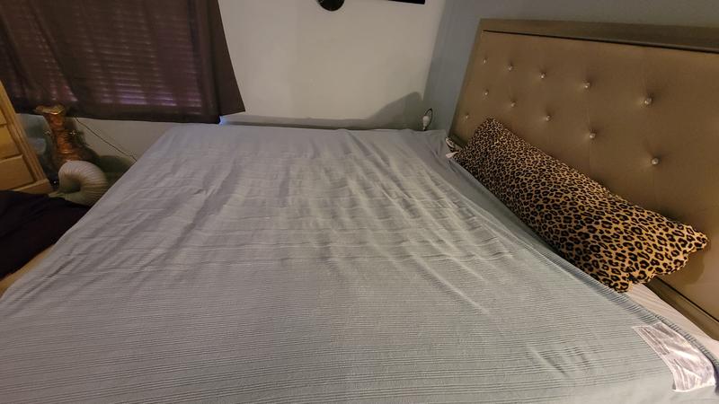 full size blanket King bed