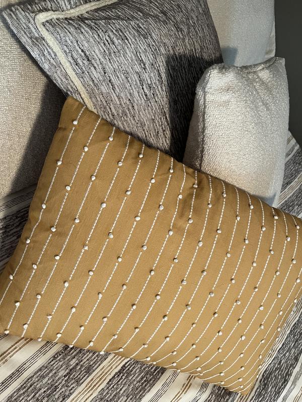 Customer carousel item 5.