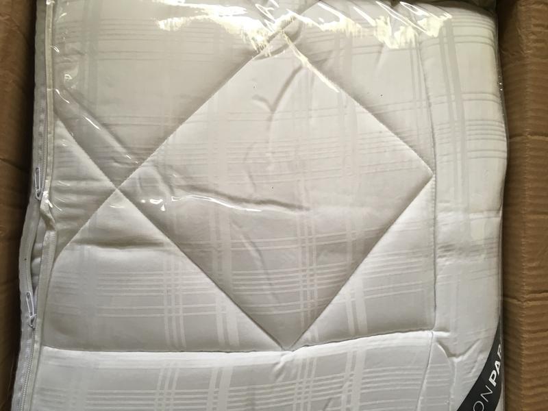 My beautiful free 525 Thread Count All Season Cotton Rich Down Alternative Comforter