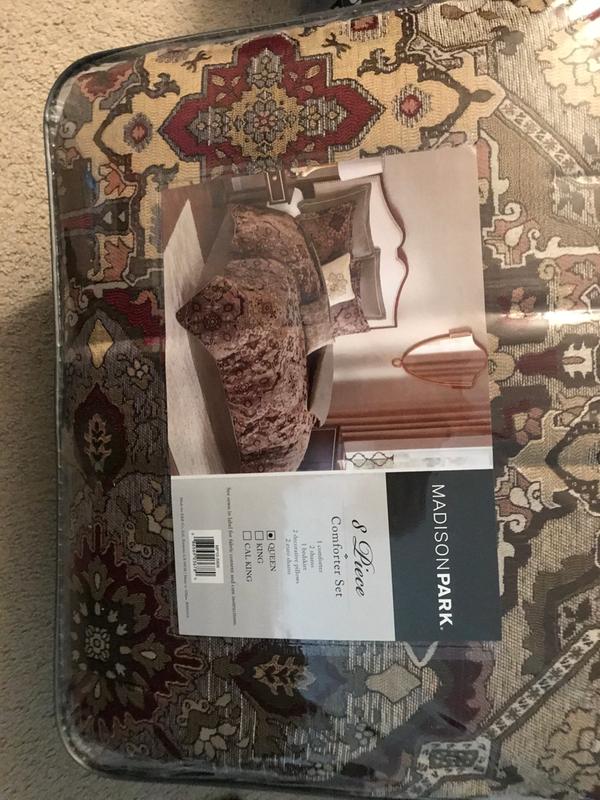 Beautiful comforter set