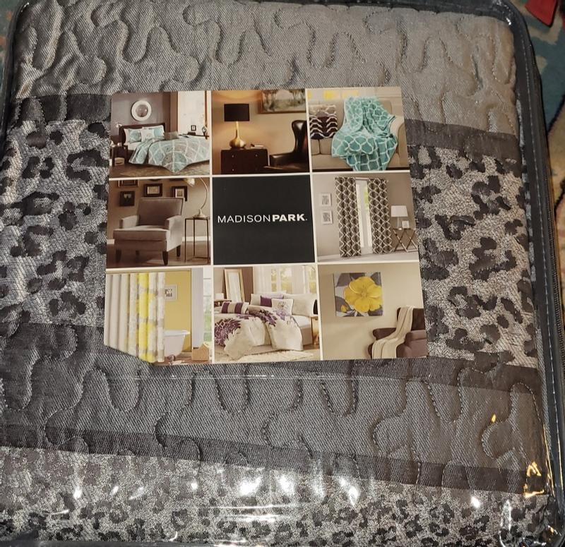 My new stylish 3 piece comforter set