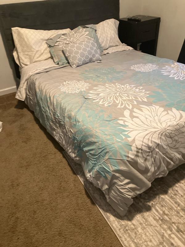 Customer carousel item 1.