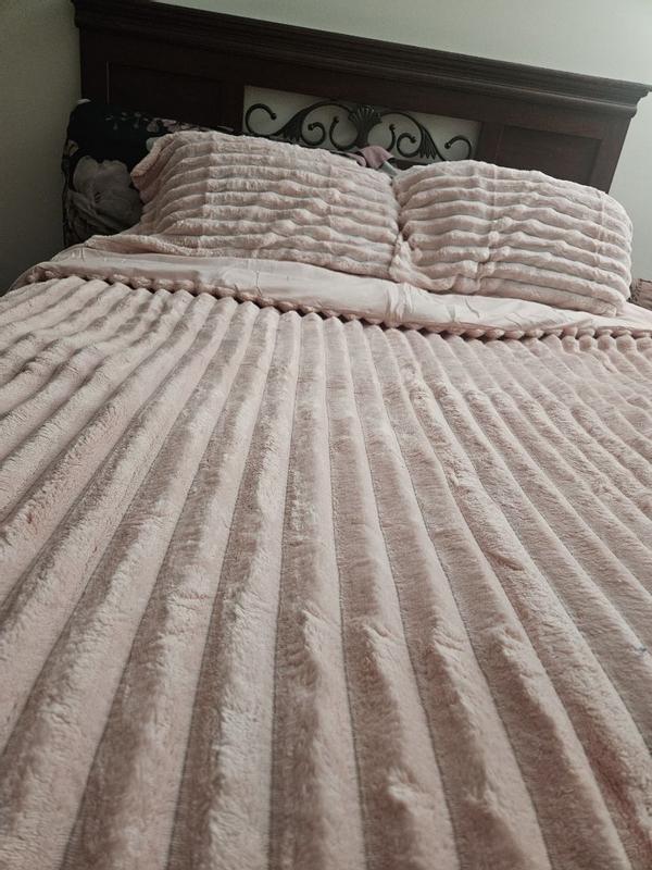 Customer carousel item 1.