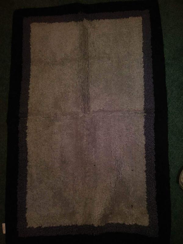 Bath rug