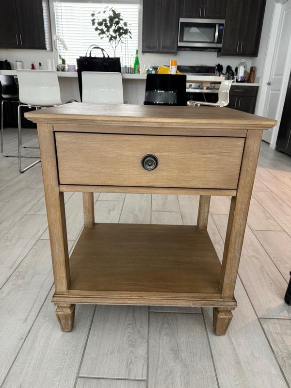 Customer carousel item 4.