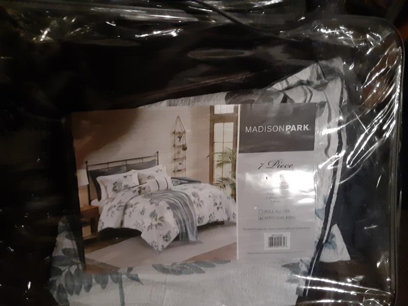 Madison Park Zennia Printed Seersucker 7-Piece Comforter Set | Bed Bath ...