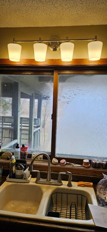 Customer carousel item 8.