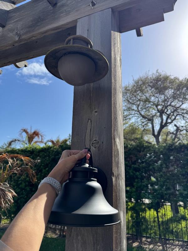 Customer carousel item 1.