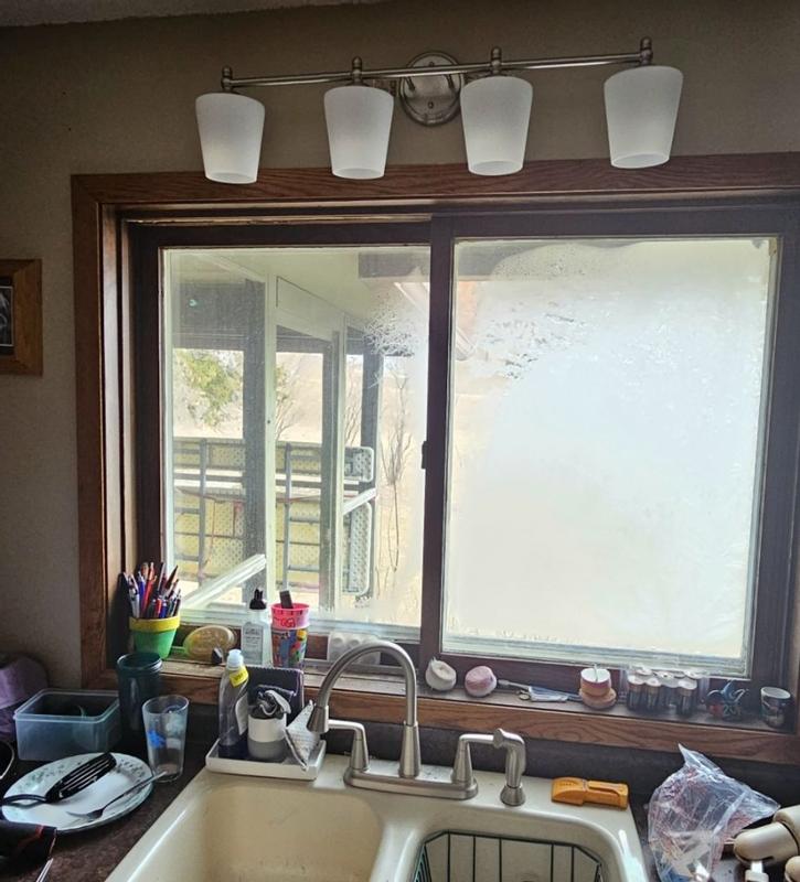 Customer carousel item 6.